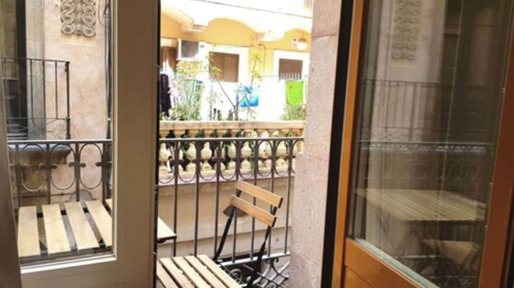 La Palmera Hostel