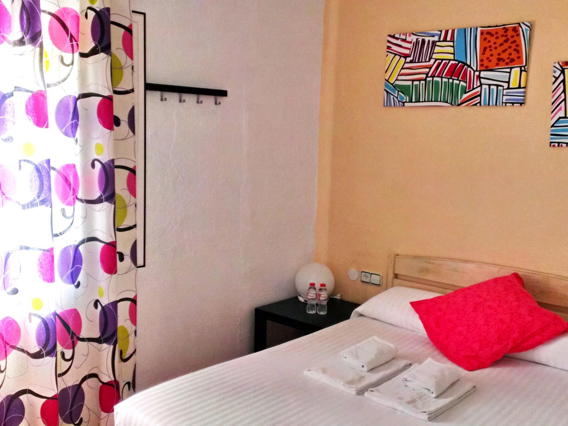 Auberge de jeunesse La Palmera *