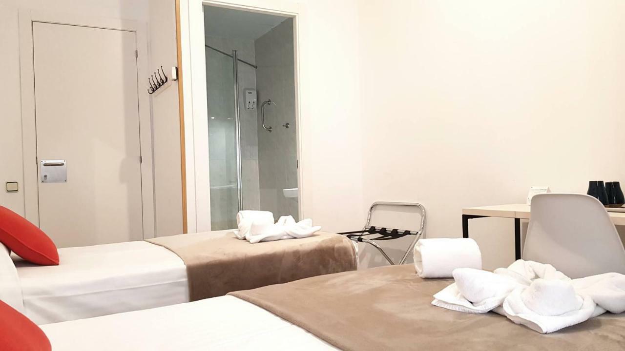 Auberge de jeunesse La Palmera *