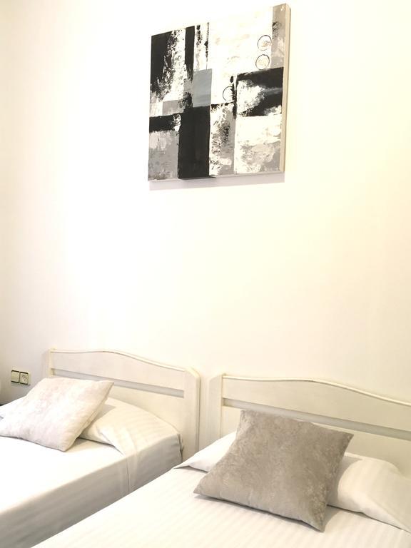 Hostel La Palmera Barcelona